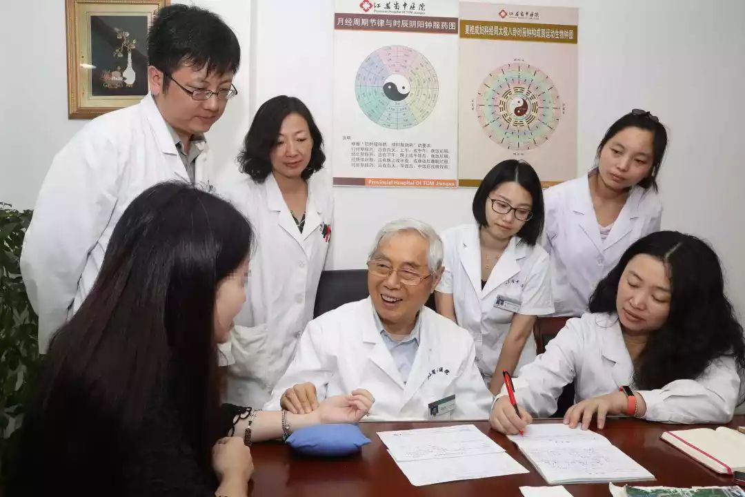 中医新标杆:国医大师领衔八大亚专科 诊疗覆盖