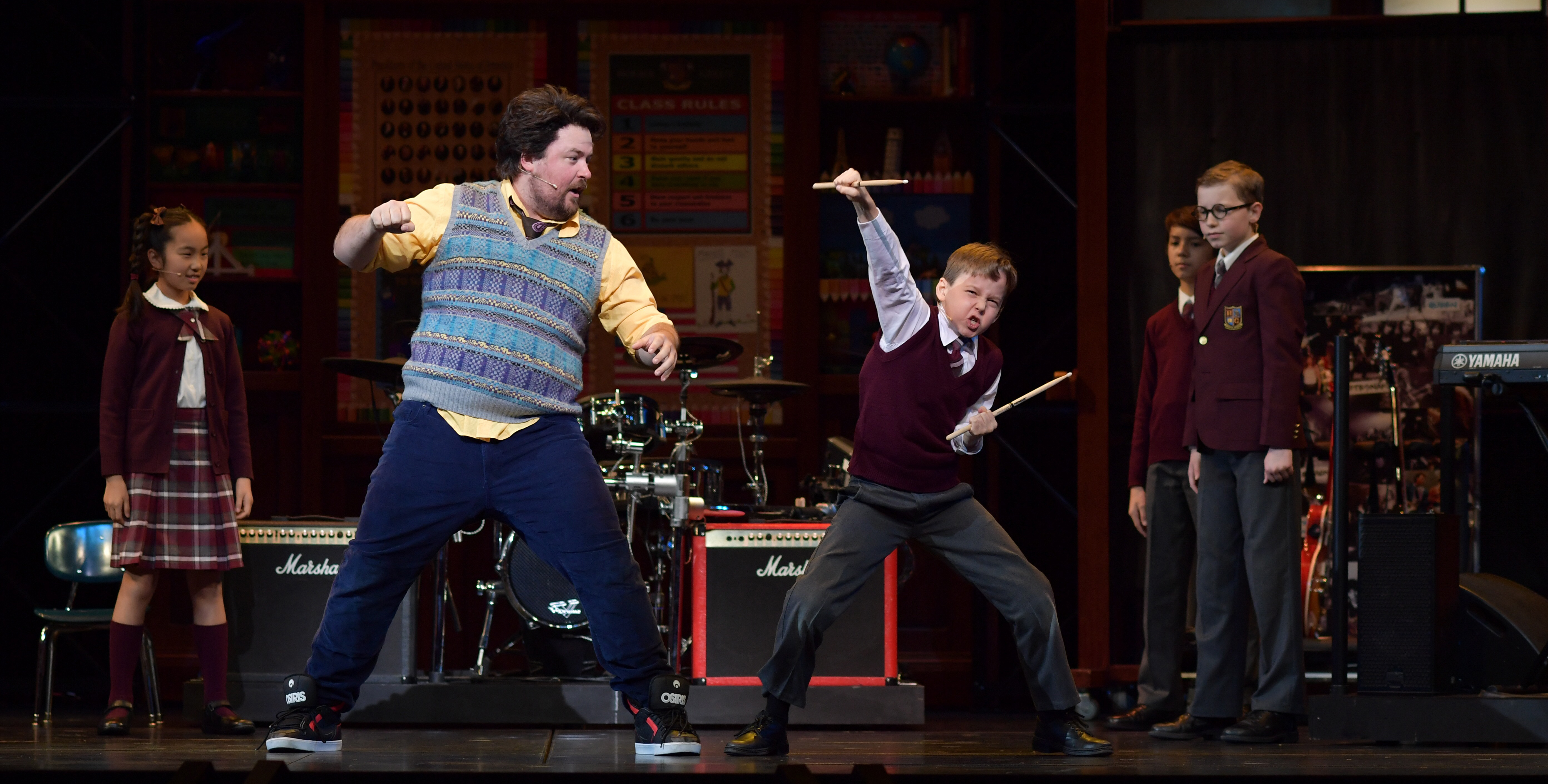 摇滚吧,少年!看孩子们如何玩转《摇滚学校》 摇滚吧,少年!看孩子们如何玩转《摇滚学校》