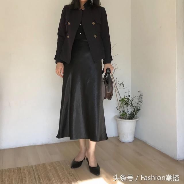 33套春季色彩搭配参考,简约吸睛显眼,忍不住疯