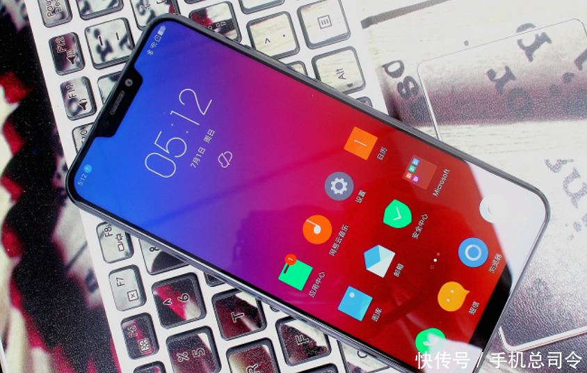 6英寸大屏+64G+AI双摄,仅899,看到品牌网友直