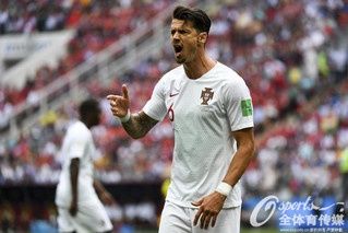 俄罗斯世界杯中超球员表现:金英权最亮眼小马