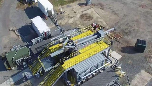 美国FBI慌了:中国舰载电磁炮进入海试环节,预计