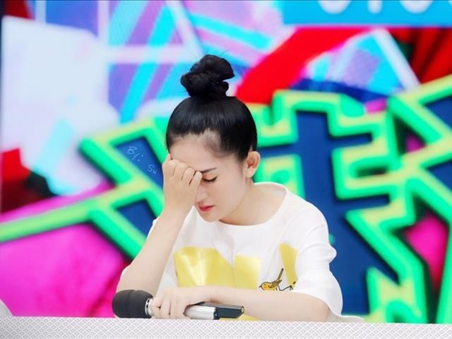 谢娜上快手热门!开通快手账号!三个视频涨粉九