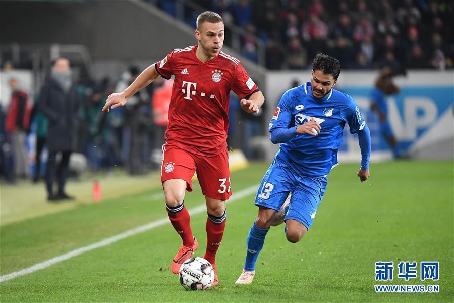 足球--德甲:拜仁慕尼黑胜霍芬海姆