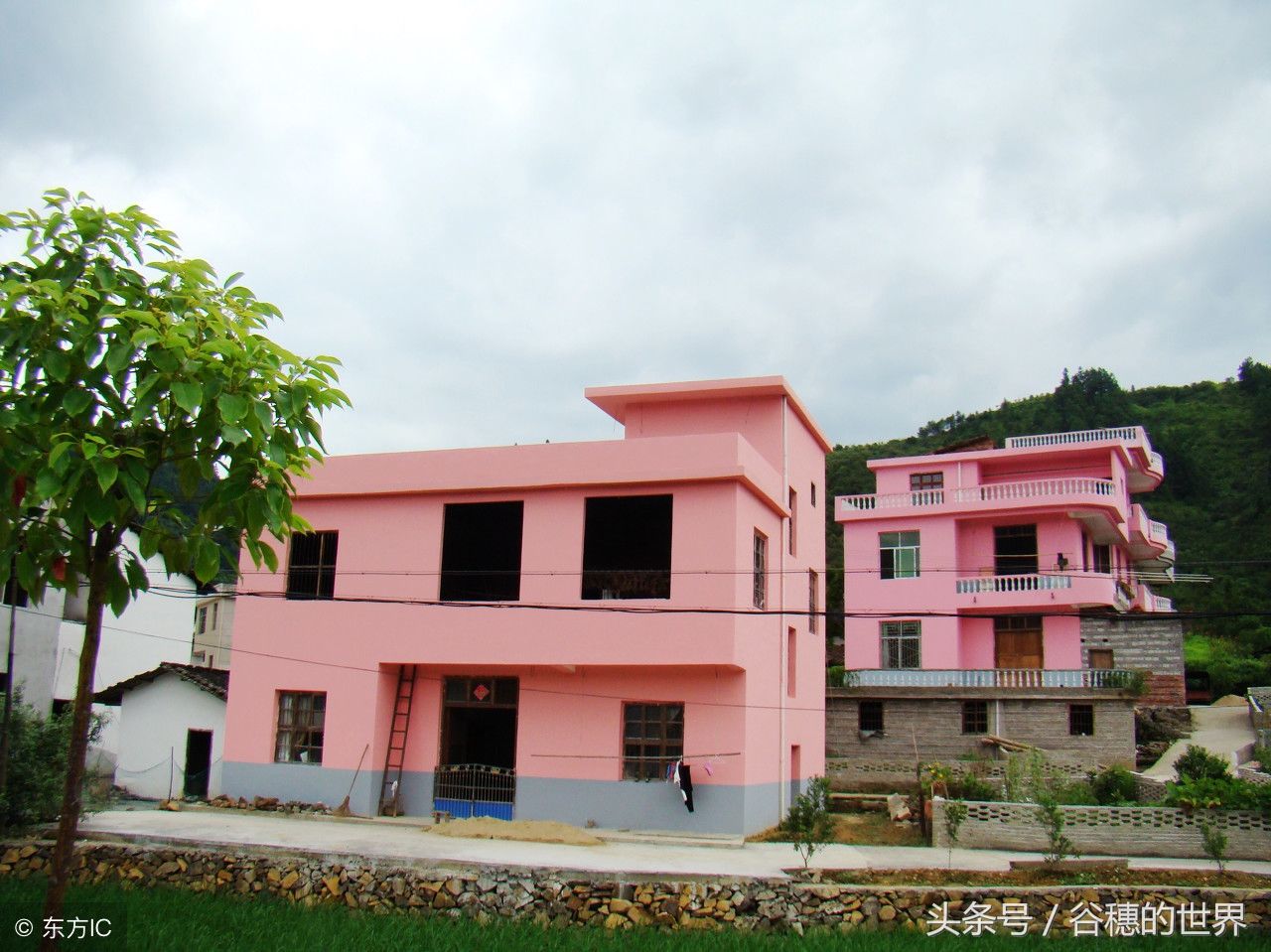 农村人盖房子12图,南北样式结构不同,瞅瞅哪一