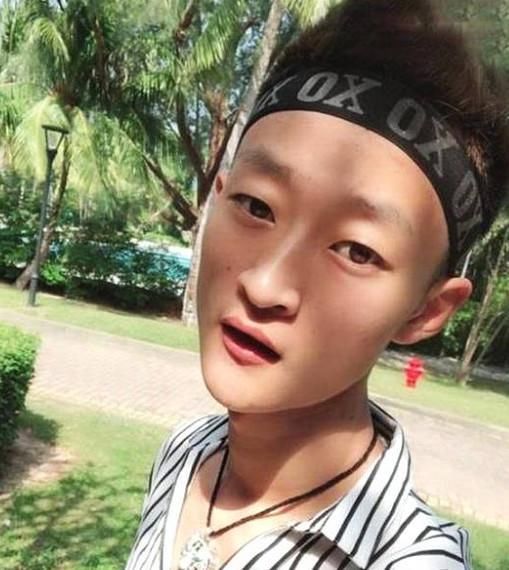 网友举报二驴诈骗,快手一哥一姐不敢直播,二驴回应!