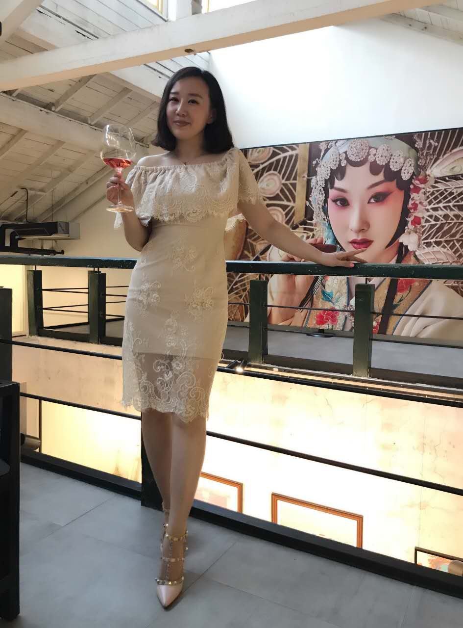 陈沫:做一名女性而不是成为一位女性