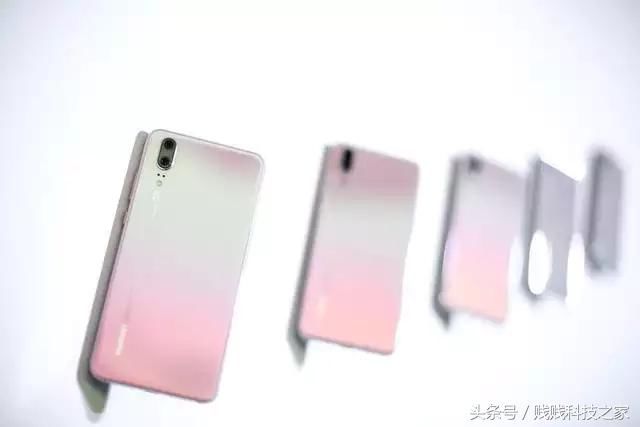 华为P20 Pro后盖多少钱,这家伙已经有人摔碎了
