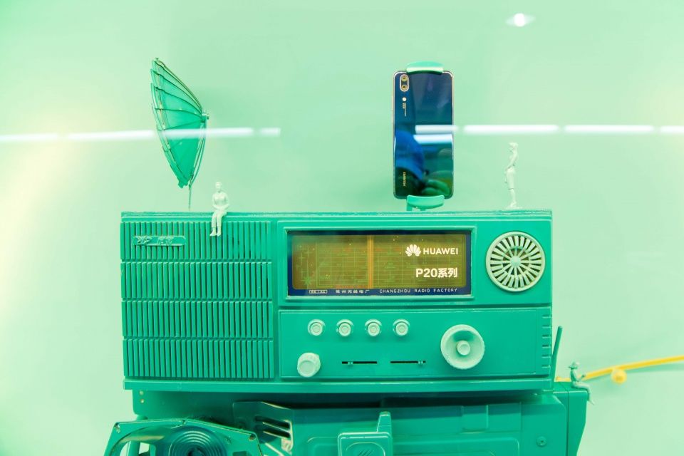 上海K11还没玩过瘾,苏宁又在广州地铁站掀起