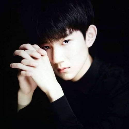 明星人气榜:鹿晗易烊千玺排名我都不敢看!热巴