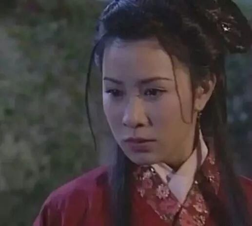 包养男星?插足恋情?佘诗曼至今感情无着落,竟