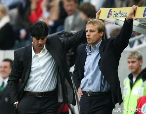 郜林复制克林斯曼经典进球,金色轰炸机很多年