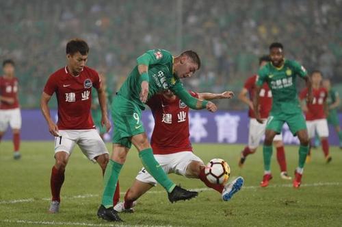 北京国安2-1河南建业,国安球迷所说的建业手球