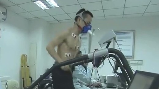 哪项训练让航天员想起来头发炸？汤洪波：72小时剥夺睡眠训练最难熬！