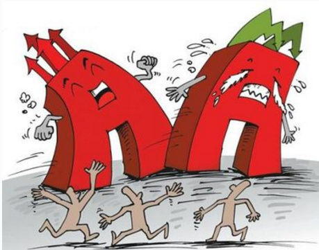 创业板市值前十股票中报业绩暴跌40%,重仓小