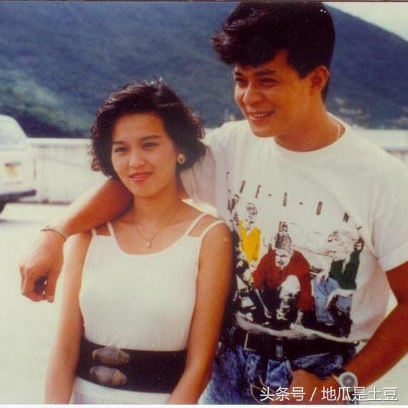 56岁黄日华现身西安!为妻子耗尽百万!却给自己