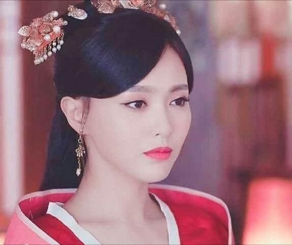 《锦绣未央》唐嫣的9套古装,每一套都经典,最