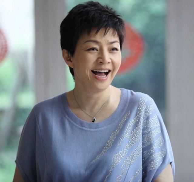 将婚姻当儿戏的6大女明星,刘晓庆结了婚4次,宋