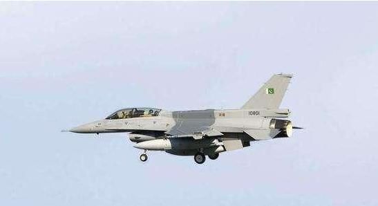 鹰狮战机对抗美制F16谁更胜一筹?