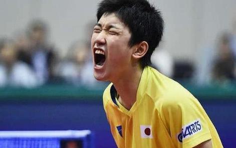 是什么原因让张本智和在跟许昕的比赛中停止了