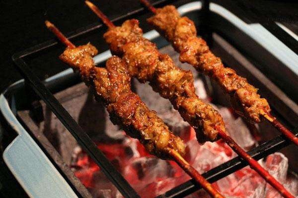 一带一路北京ing 带上你的胃去“新疆”撸串可好 一带一路北京ing 带上你的胃去“新疆”撸串可好