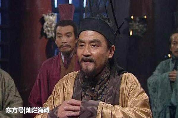 诸葛亮首创一成语,不仅救了刘备,自己也扬名江