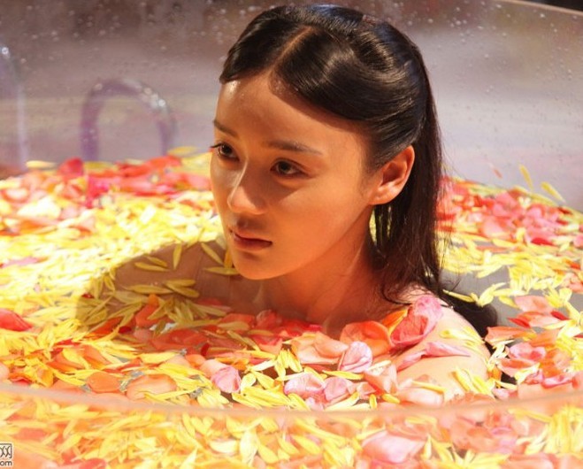 女星拍戏时下半身原来是这个样子! 画面感太强