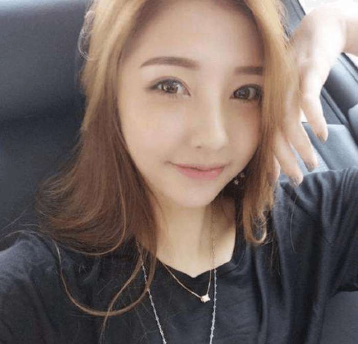 网红到底长什么样?看完王思聪前女友豆得儿的照片,心情很复杂