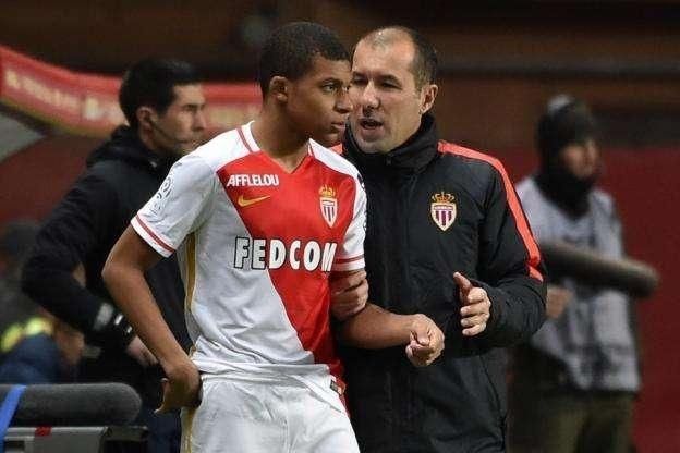 恒大有压力了! 比穆帅更猛的名帅或执教上港 他