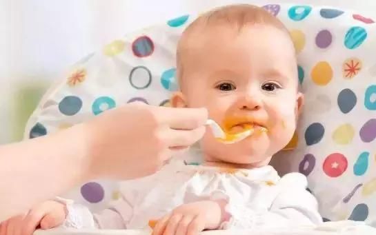宝宝吃辅食后过敏、挑食、不爱吃奶?可能是做