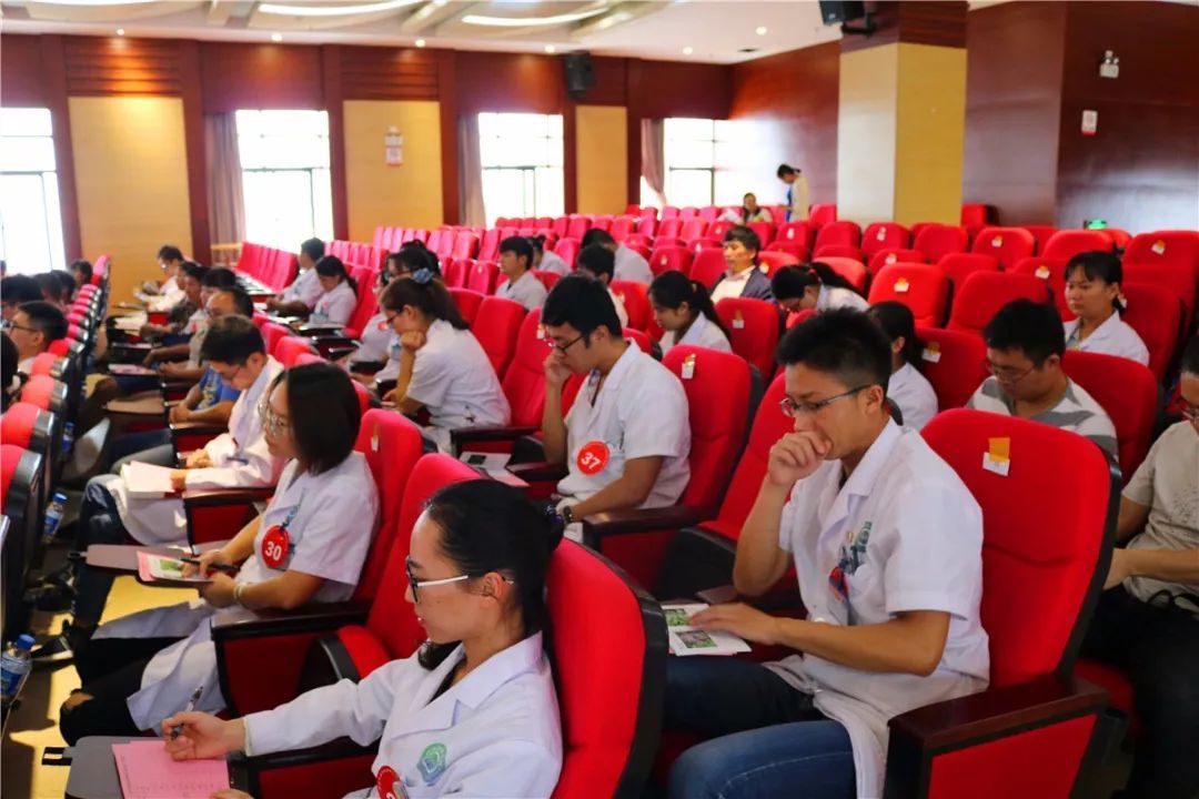 红河州首届中西医结合妇科论坛在弥勒市成功举