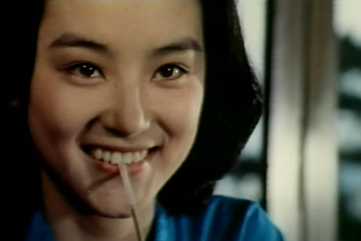 往这看!还记的港片中那些绝世美人吗? 往这看!还记的港片中那些绝世美人吗?