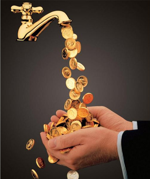 有财而用伤官者,伤官生财需权衡身轻身重