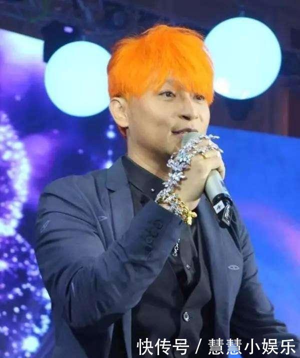 小虎队成员陈志朋如今变的如此火辣辣的,为何