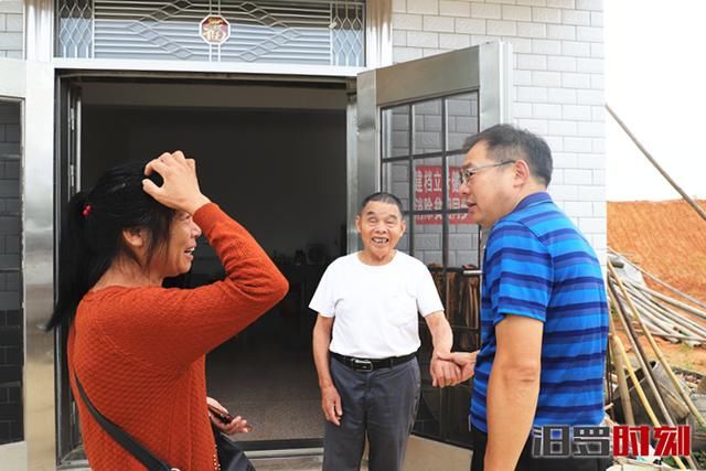 汨罗市检察院:心系贫困户 再访永兴村