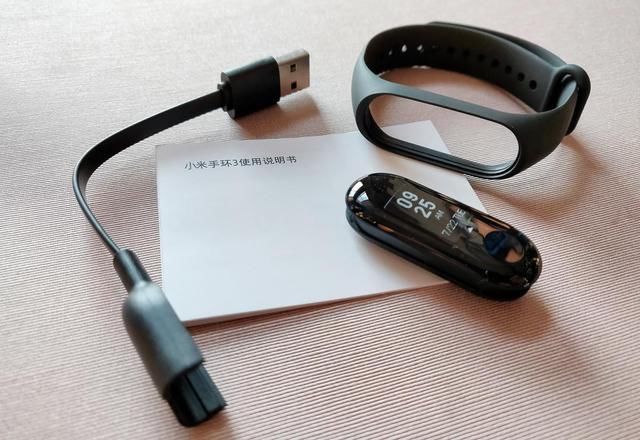 小米手环3和华为手环3对比分析,小米手环3竟然