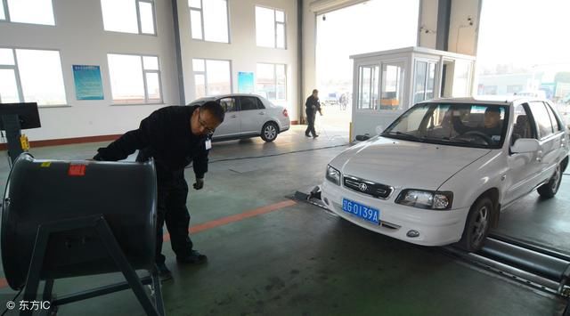 二手车过户上牌的流程是怎样?