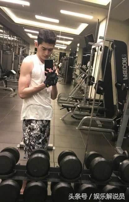 张翰发文疑求复合,张钧宁一句话成亮点,网友直