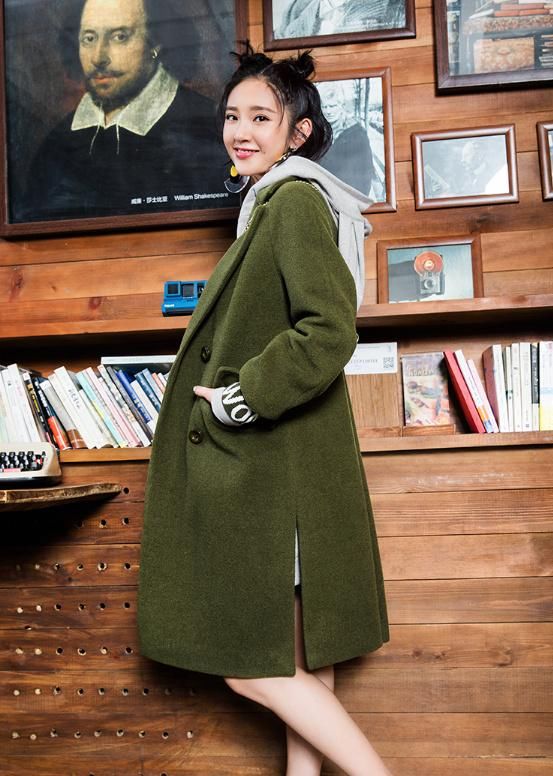 高甜妹子唐艺昕生日快乐这两个丸子头真的很