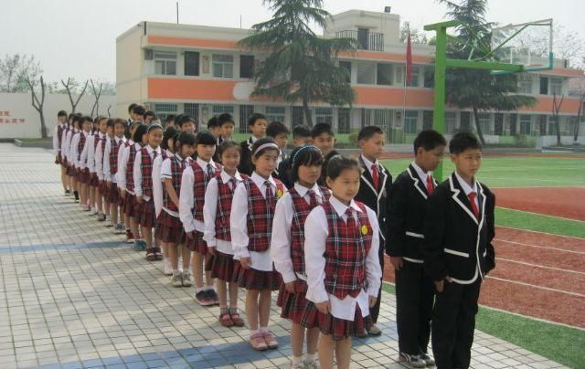 高考:孩子高中考不上该怎么办?要选择复读吗?