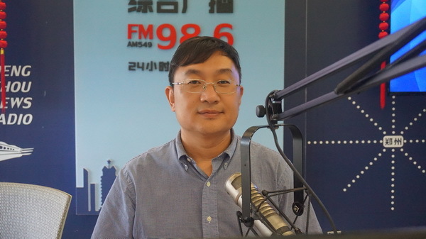 市国土资源局做客广播电台解答热点问题