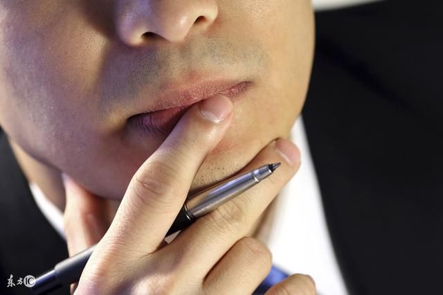 男人想彻底分手的6个表现!尤其第三条