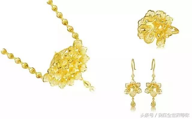 中式礼服配黄金首饰,都有哪些选择?