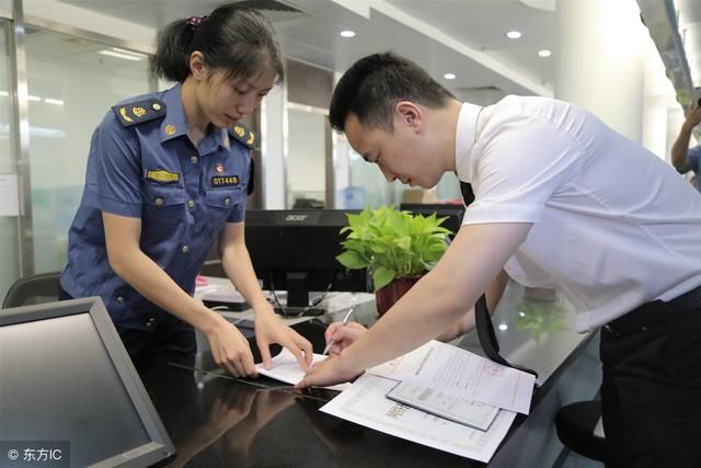 1万多辆不合规的滴滴车被清理,本月开始实行司