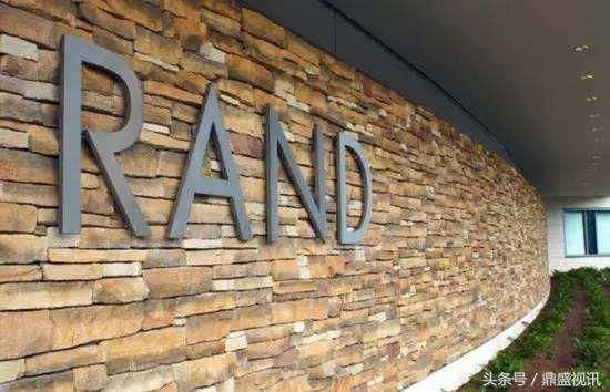 美国智库把印度为何发展不如中国的研究报告以