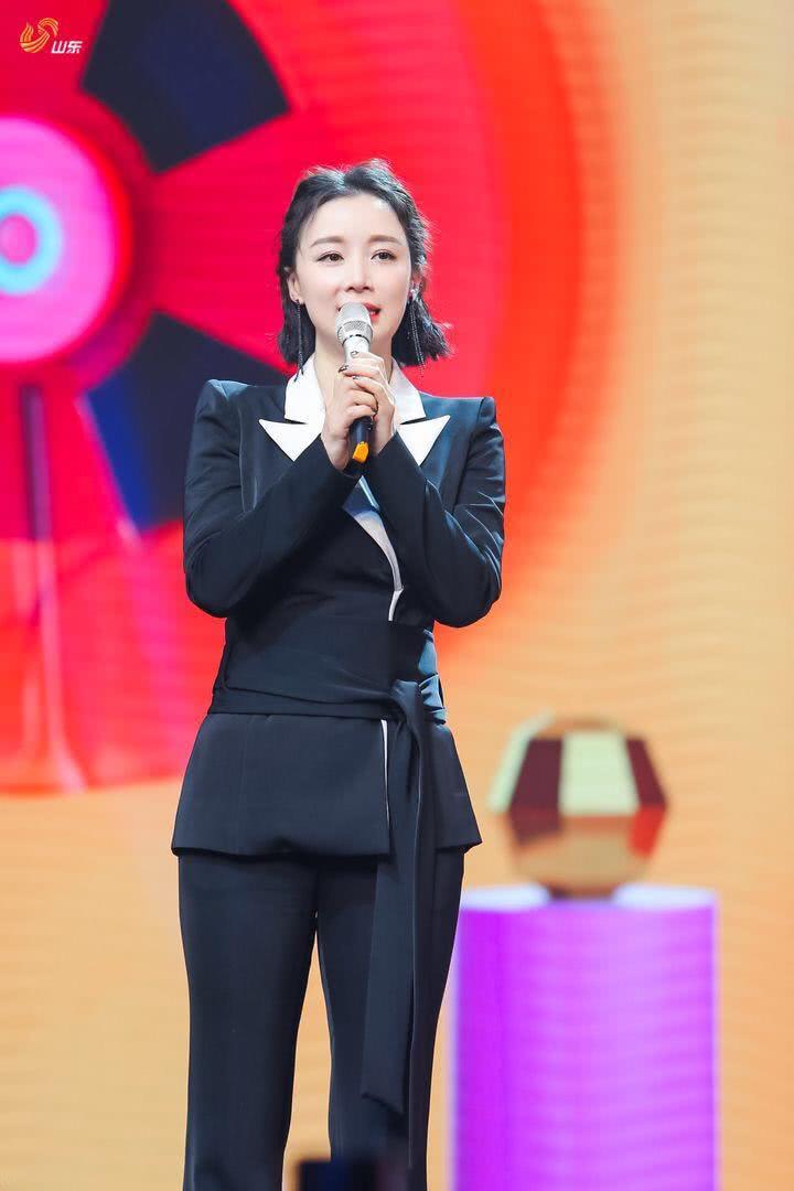 姚芊羽 演唱《春暖花开》