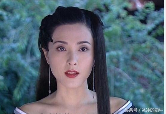 与章子怡同班,长得更好看却不红,拍的戏挺多,但