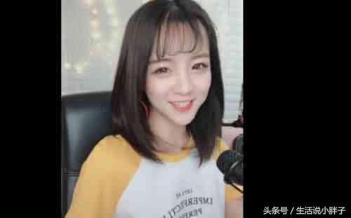 小孩发抖音,拍妈妈冲澡全过程,被推荐到热门,朋