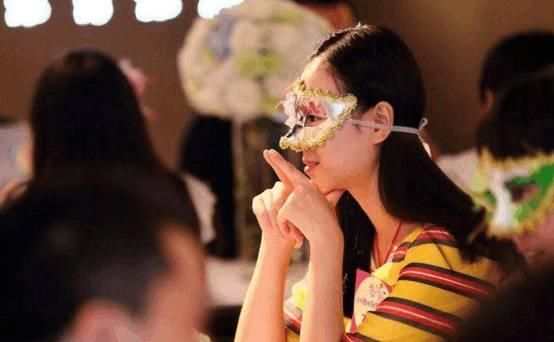 日本姑娘来中国相亲,不要房车礼金,但男人们都