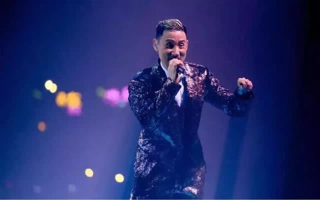 张学友演唱会抓嫌犯,歌迷走调戴佩妮笑到掐大